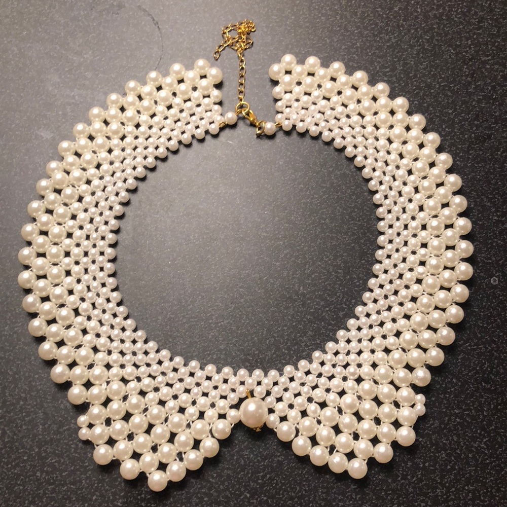 NWOT Pearl necklace collar